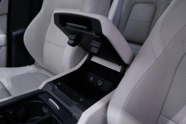 JAGUAR F-Pace 2.0 D 163cv AWD Aut. SE