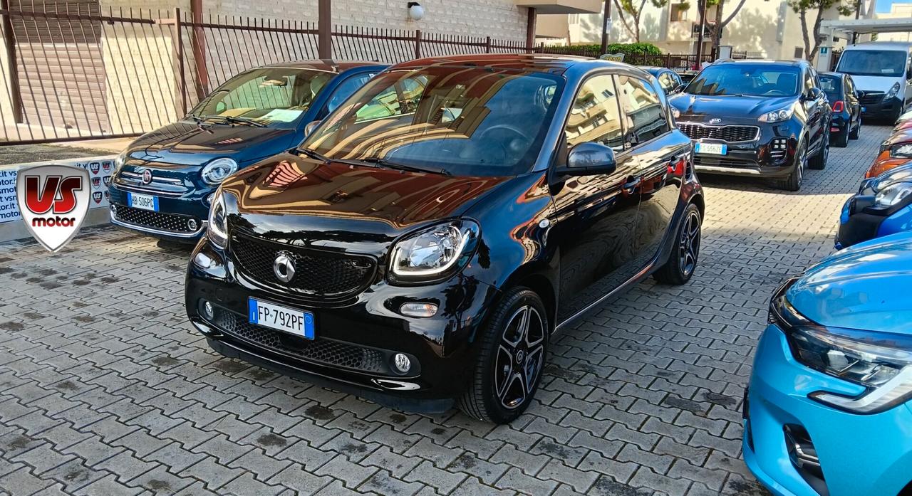 SMART FORFOUR 0.9 BENZ-TETTO-NAVI