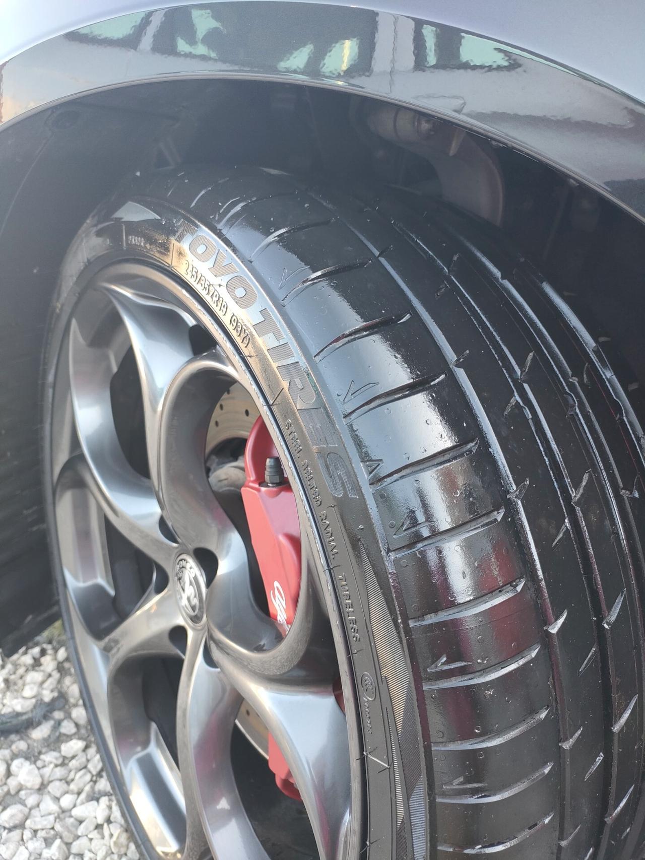 Alfa Romeo Giulia 2.9 T V6 Quadrifoglio