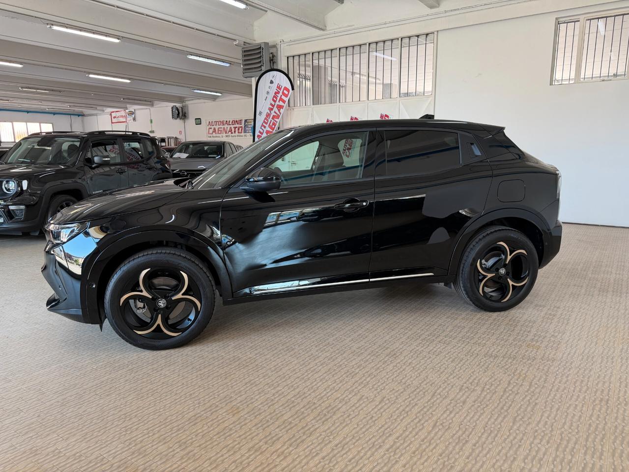 Alfa Romeo Junior 1.2 145 CV Hybrid eDCT6 Q4 Intensa Km 800 Nero Tortona 4X4