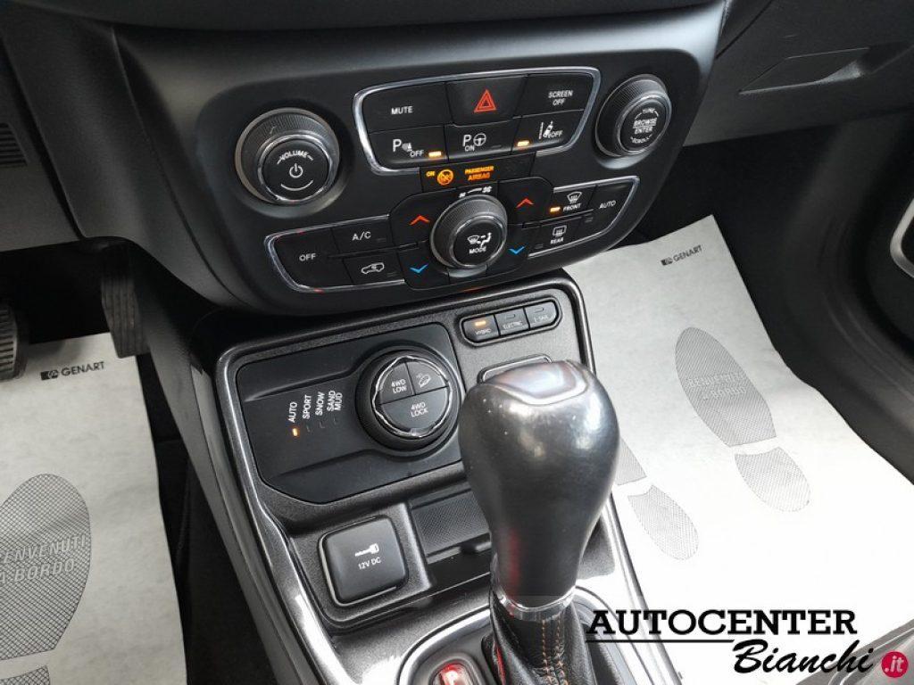 JEEP Compass 1.3 Turbo T4 190 CV PHEV AT6 4xe Business Plus
