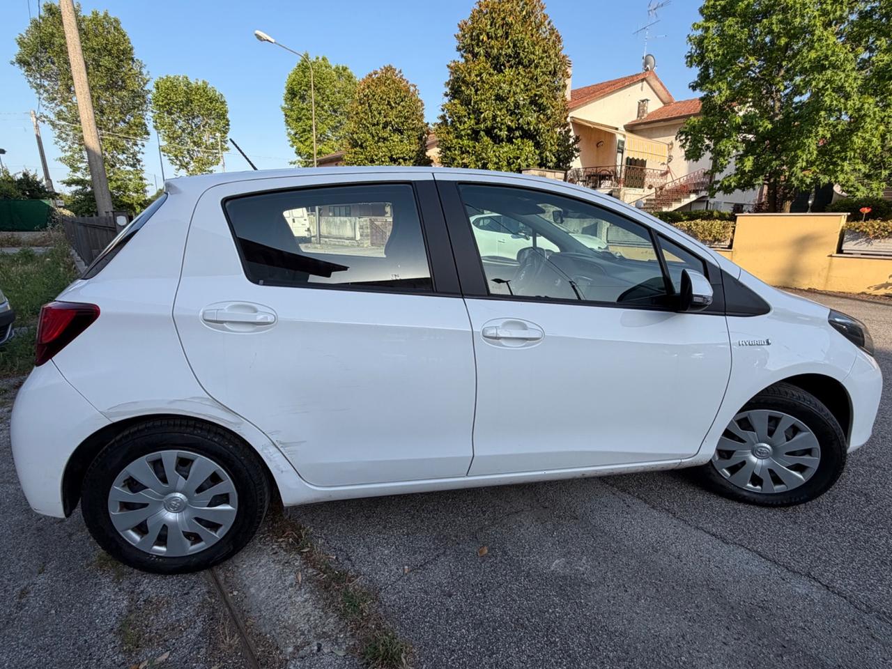 Toyota Yaris 1.5 Hybrid AUTOM.-BASSI CONSUMI- NEOP.