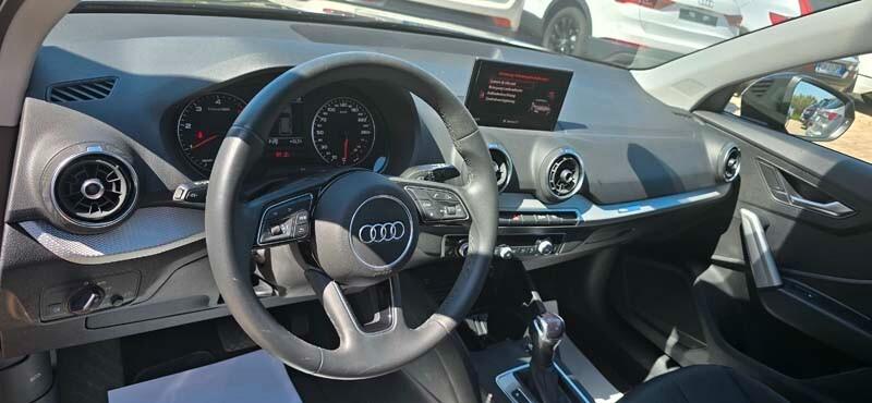 Audi Q2 35 TDI S tronic Business Advanced