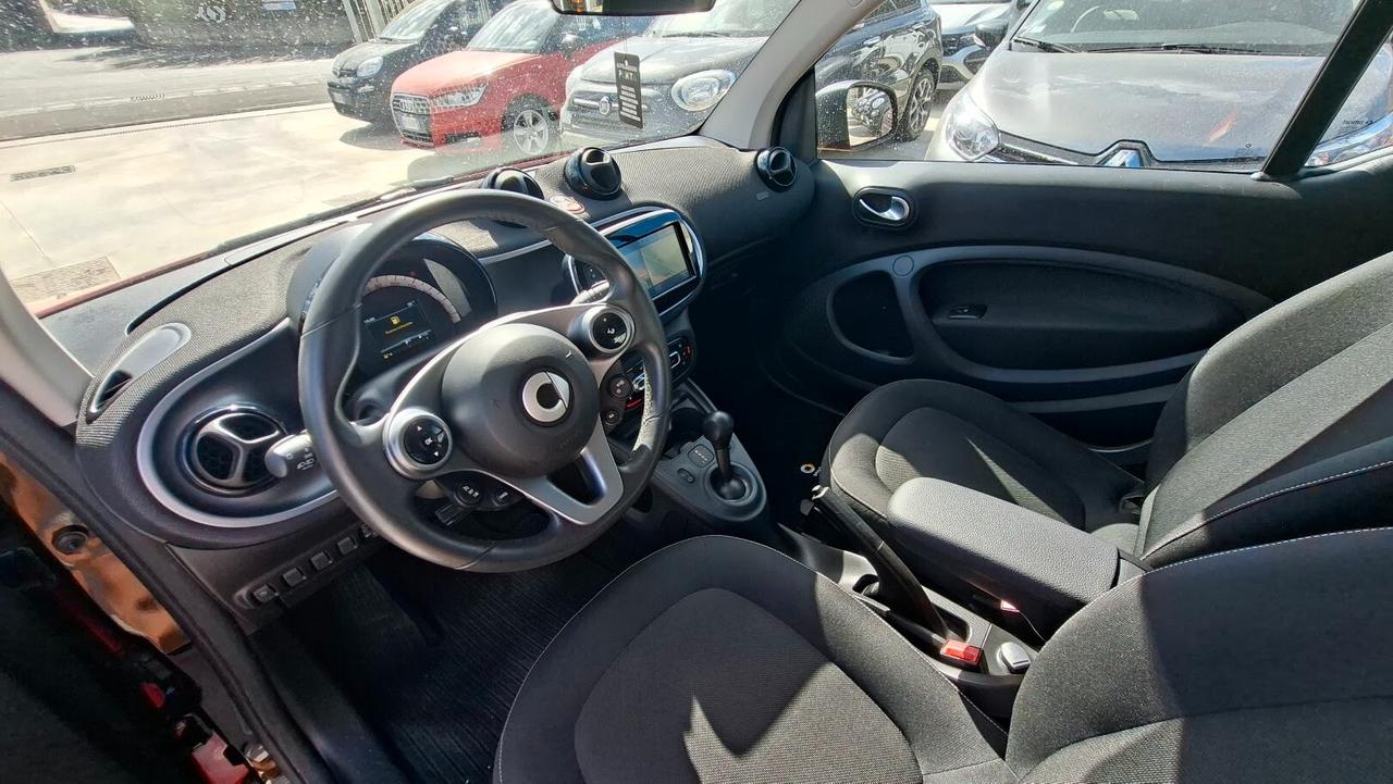 Smart ForTwo 1.0 BENZINA Automatica