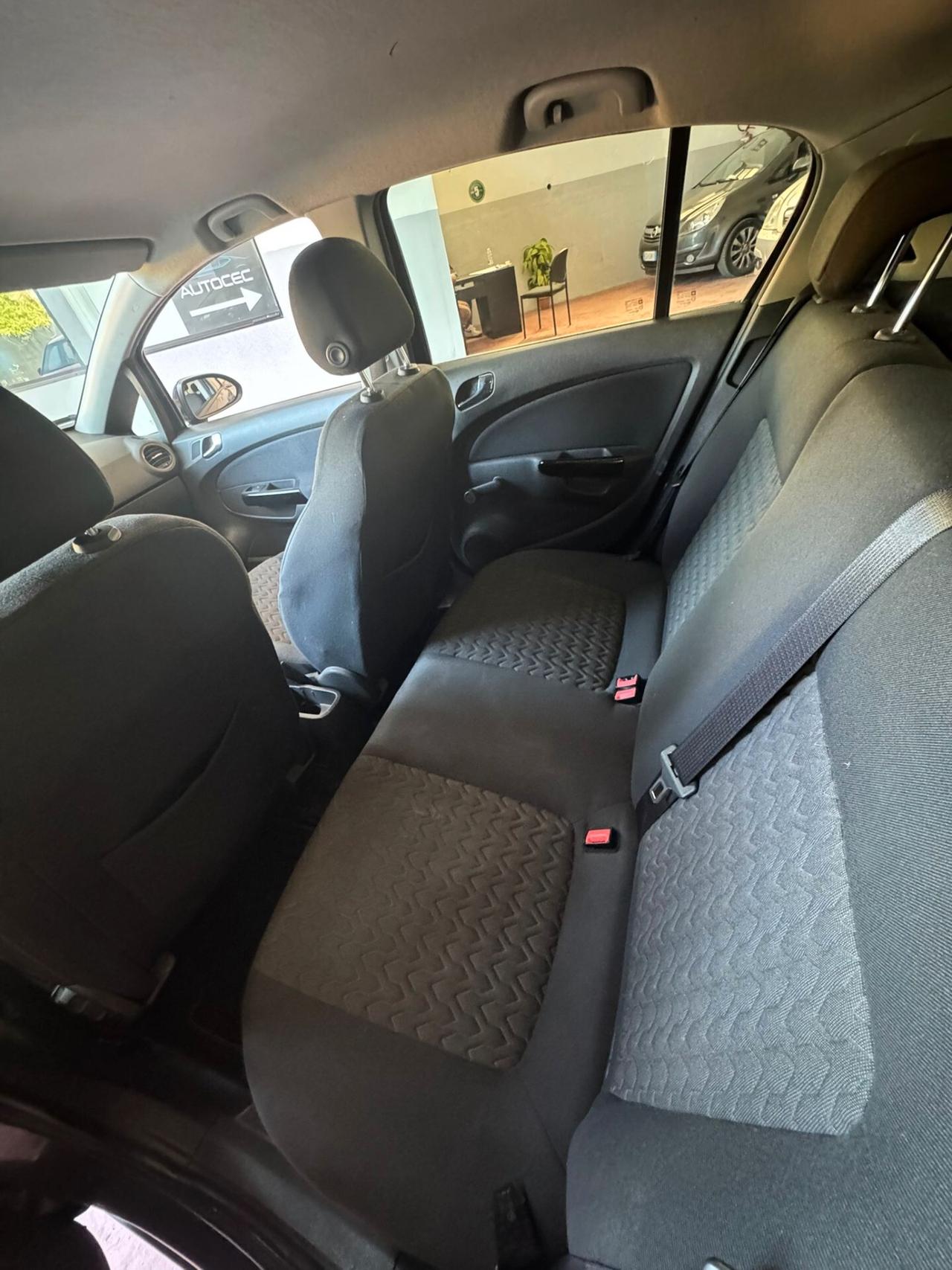 Opel Corsa 1.2 85CV 5 porte Per Neopatentati