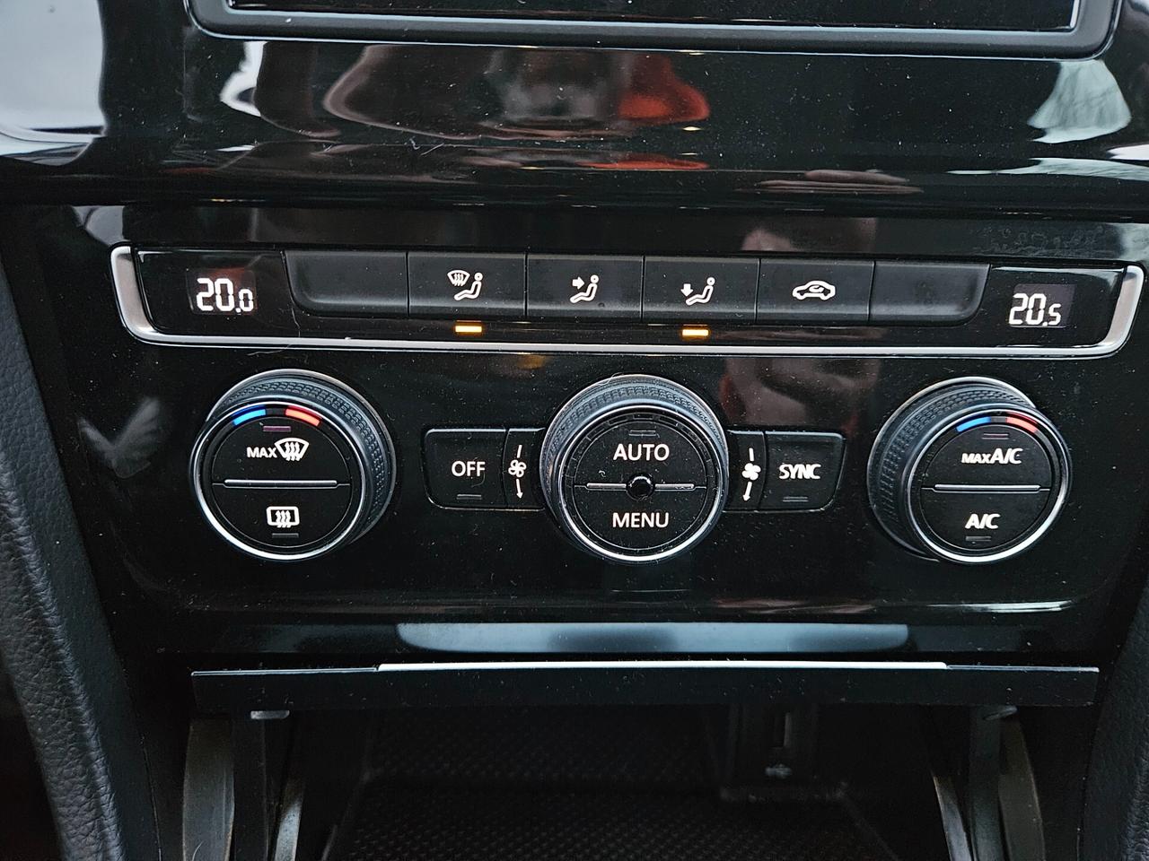 Volkswagen Golf 1.6 TDI 5p. Highline BlueMotion Technology