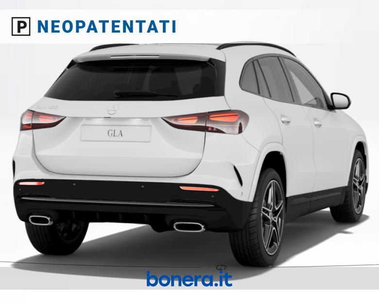 Mercedes GLA 180 180 AMG Line Extra 7G-DCT