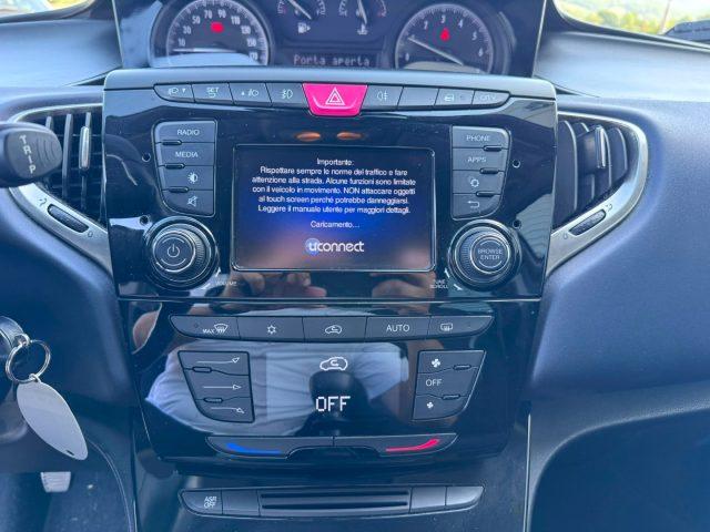 LANCIA Ypsilon 1.2 fire 69 CV 5 porte Gold OK NEOPATENTATO