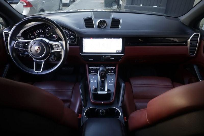 Porsche Cayenne Porsche Cayenne 3.0 V6 E-Hybrid TETTO PANORAMICO Unicoproprietario