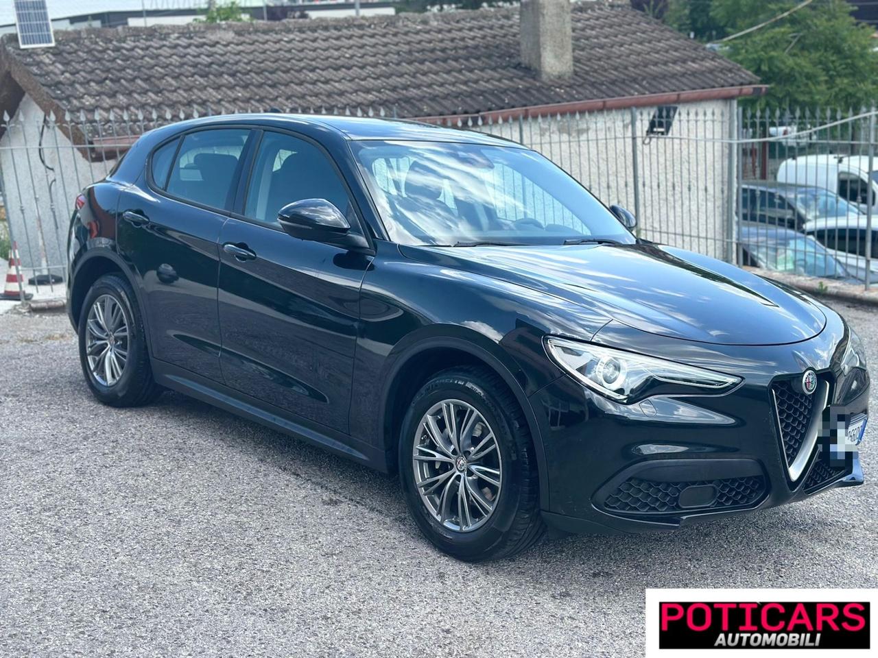 Alfa Romeo Stelvio 2.2 Turbodiesel 160 CV AT8 RWD Business
