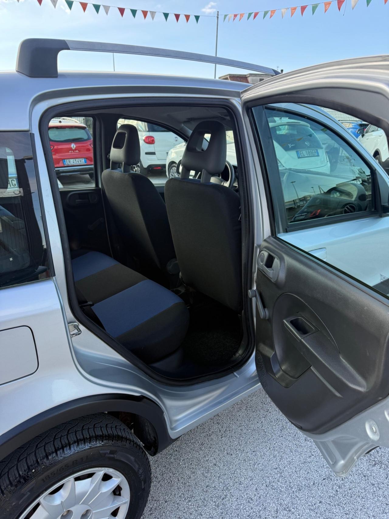 Fiat Panda 1.2 4x4 Climbing