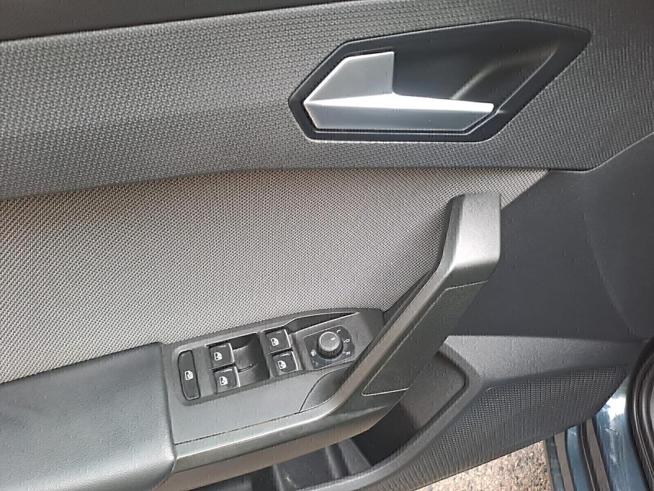 Seat Leon Ibrida 1.5 IVA ESPOSTA