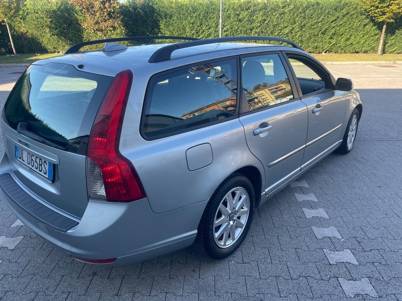 Volvo V50 1.6 D ok neo patentati pronta al uso