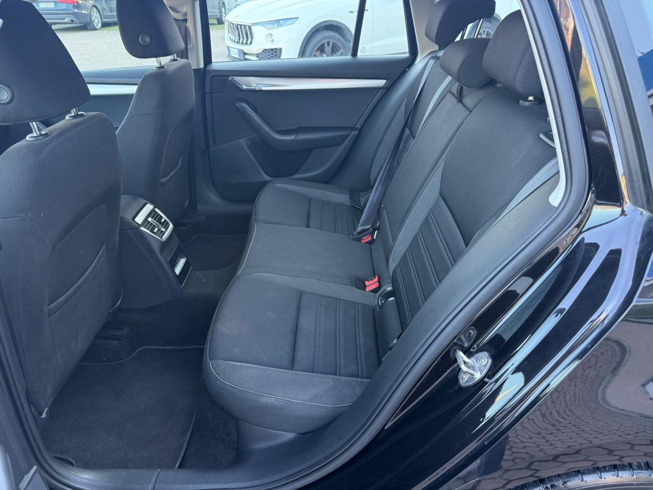 Skoda Octavia 1.5 DSG Wagon Ambition G-Tec OK NEOPATENTATI