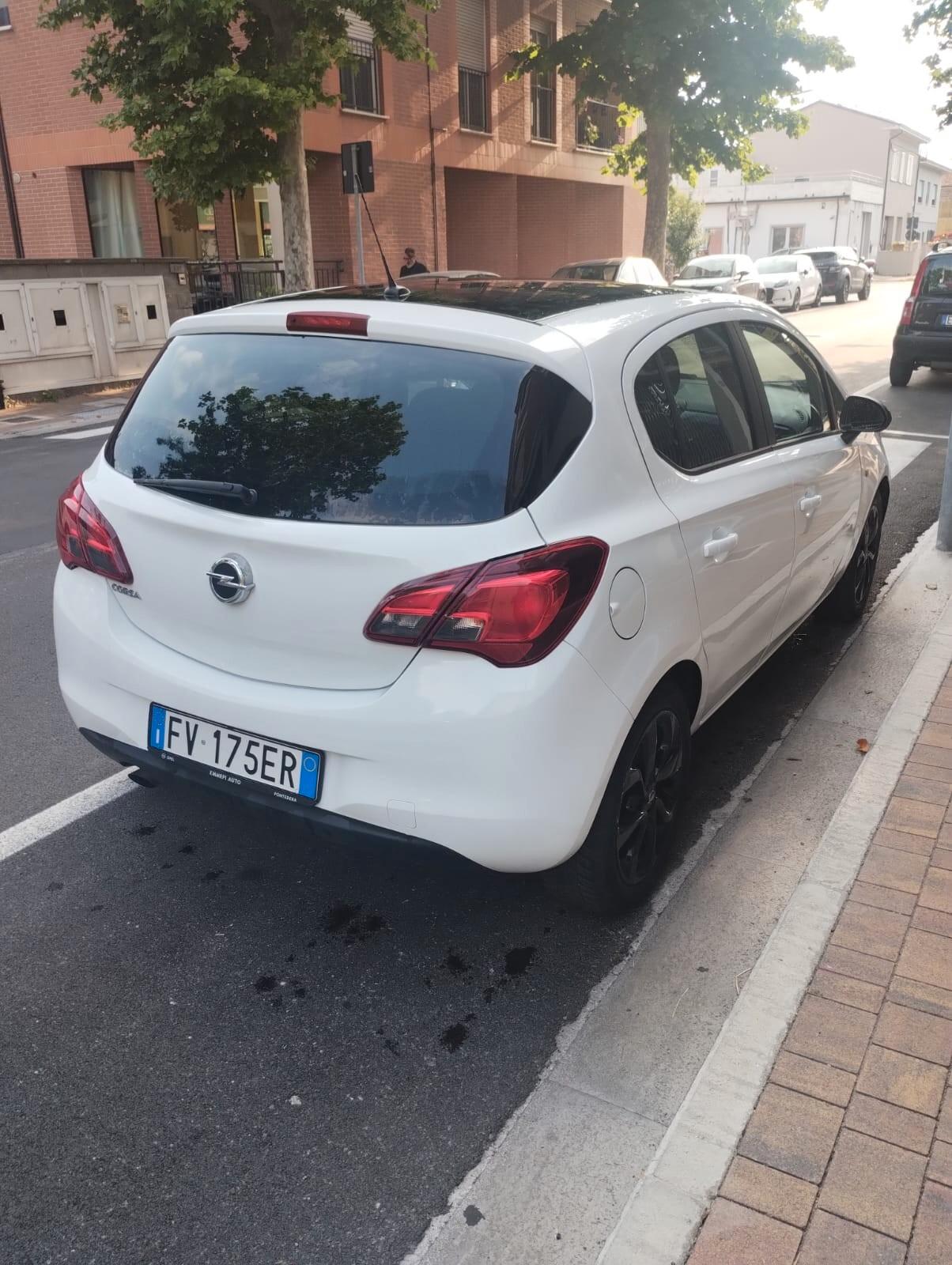 Opel Corsa 1.2 5 porte Innovation
