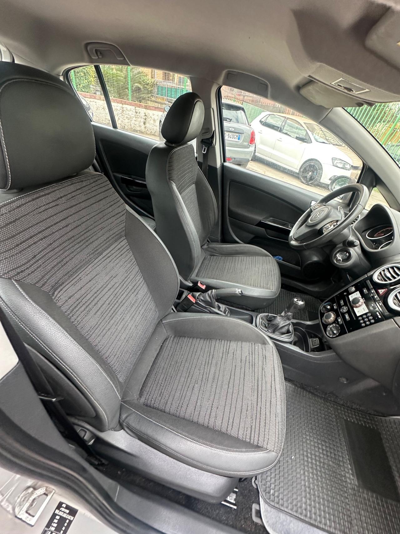 Opel Corsa 1.2 85CV 5 porte GPL-TECH Edition