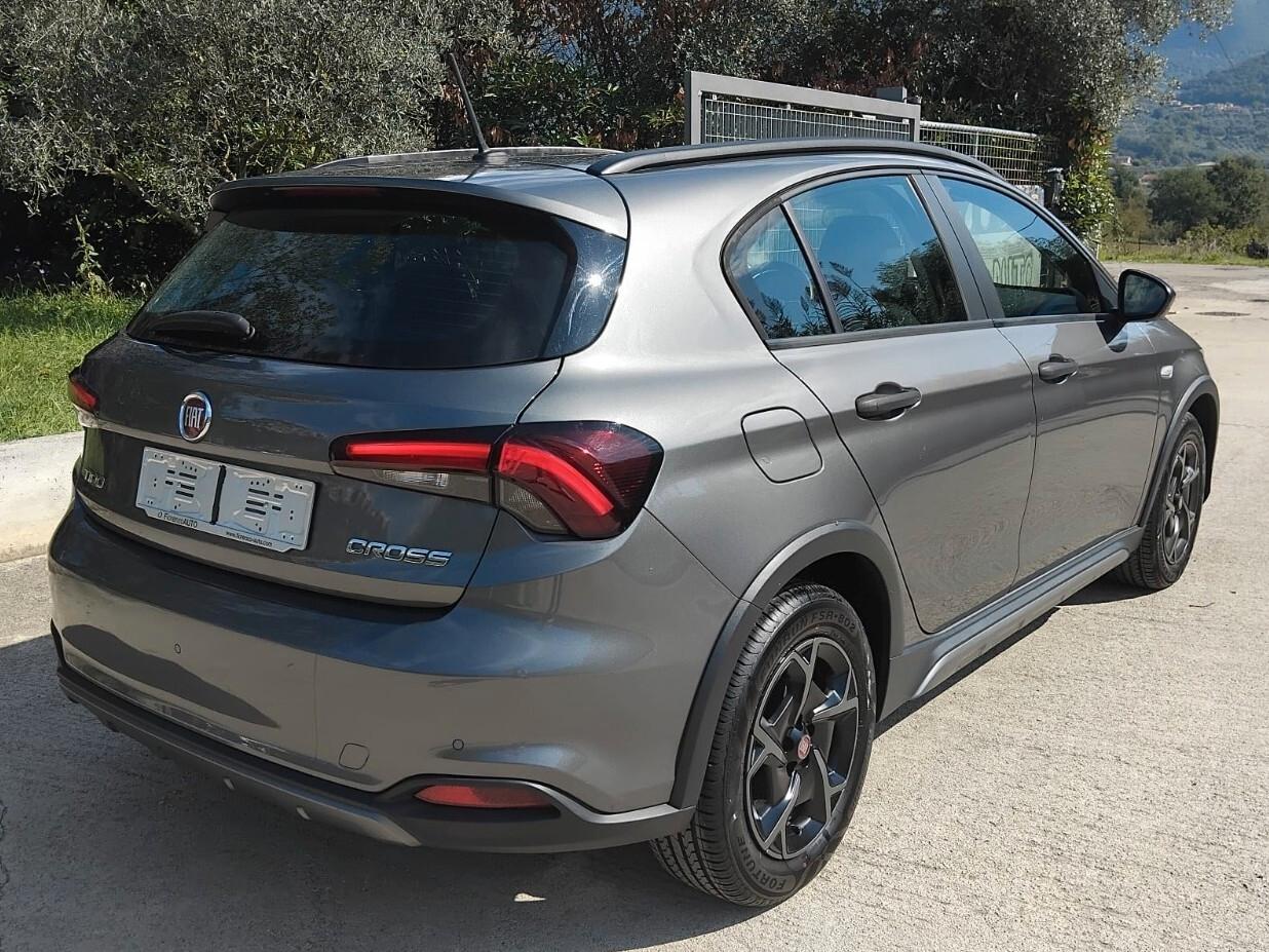 Fiat Tipo 1.0 5 porte Cross -TUA SENZA VINCOLI-