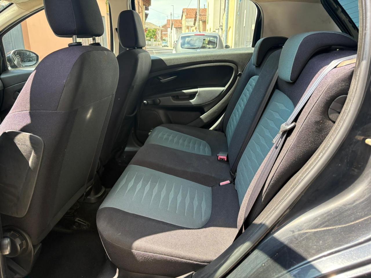 Fiat Grande Punto 1.4 5 porte Active Natural Power