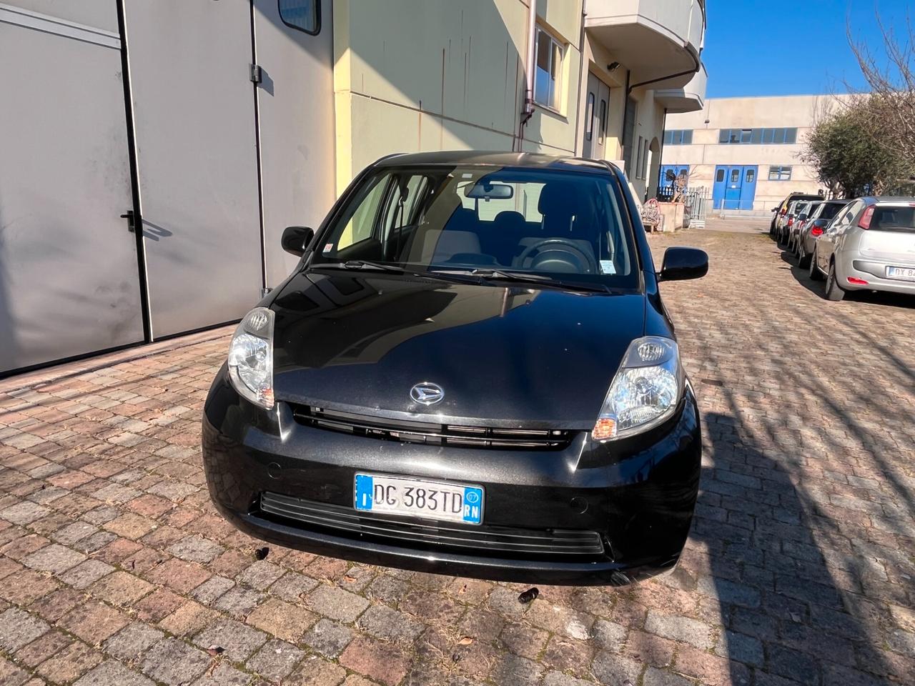 Daihatsu Sirion 1.0 12V Mio