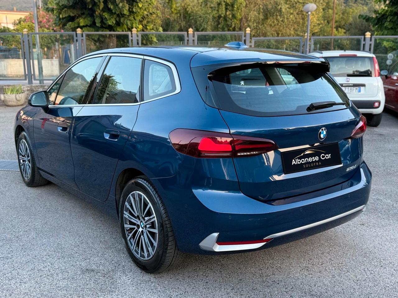 218d Active Tourer Luxury