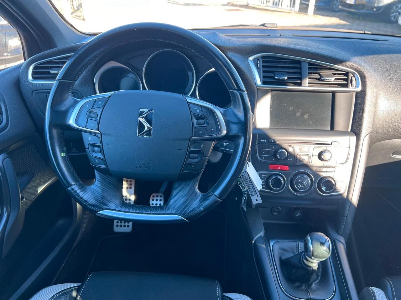 Ds DS4 4 BlueHDi 120 S&S Business