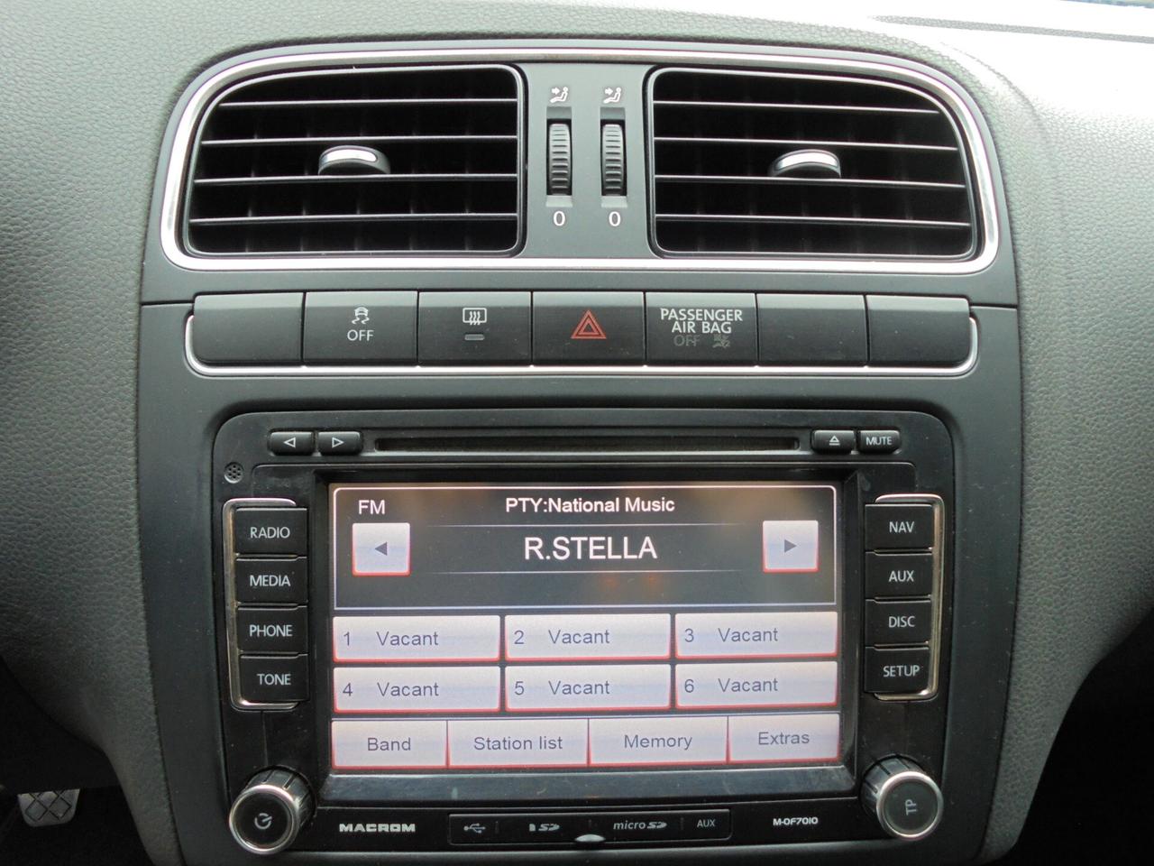 VOLKSWAGEN POLO 1.2 70CV COMFORTLINE 5P UNIPROPRIETARIO