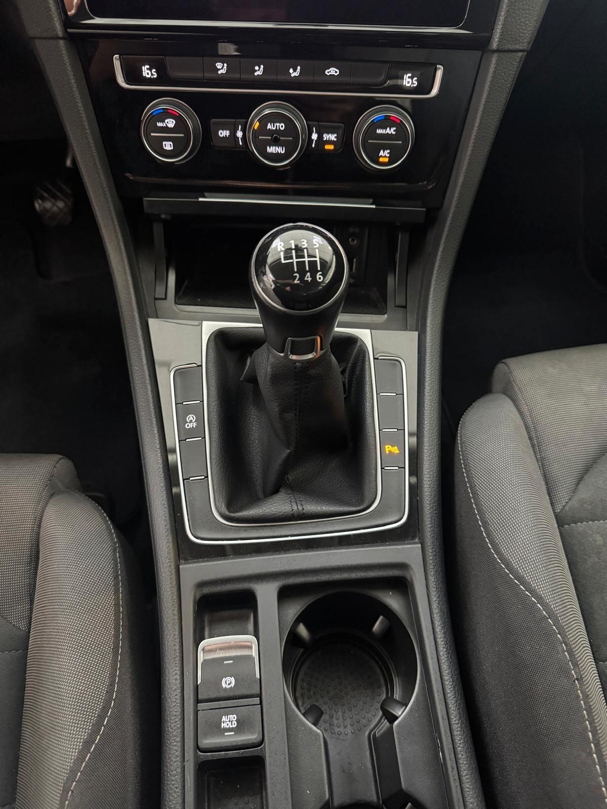 Volkswagen Golf 1.4 TSI 125 CV 5p. Highline BlueMotion Technology UNICOPROPRIETARIO SEMPRE TAGLIANDATO PARI AL NUOVO!!!