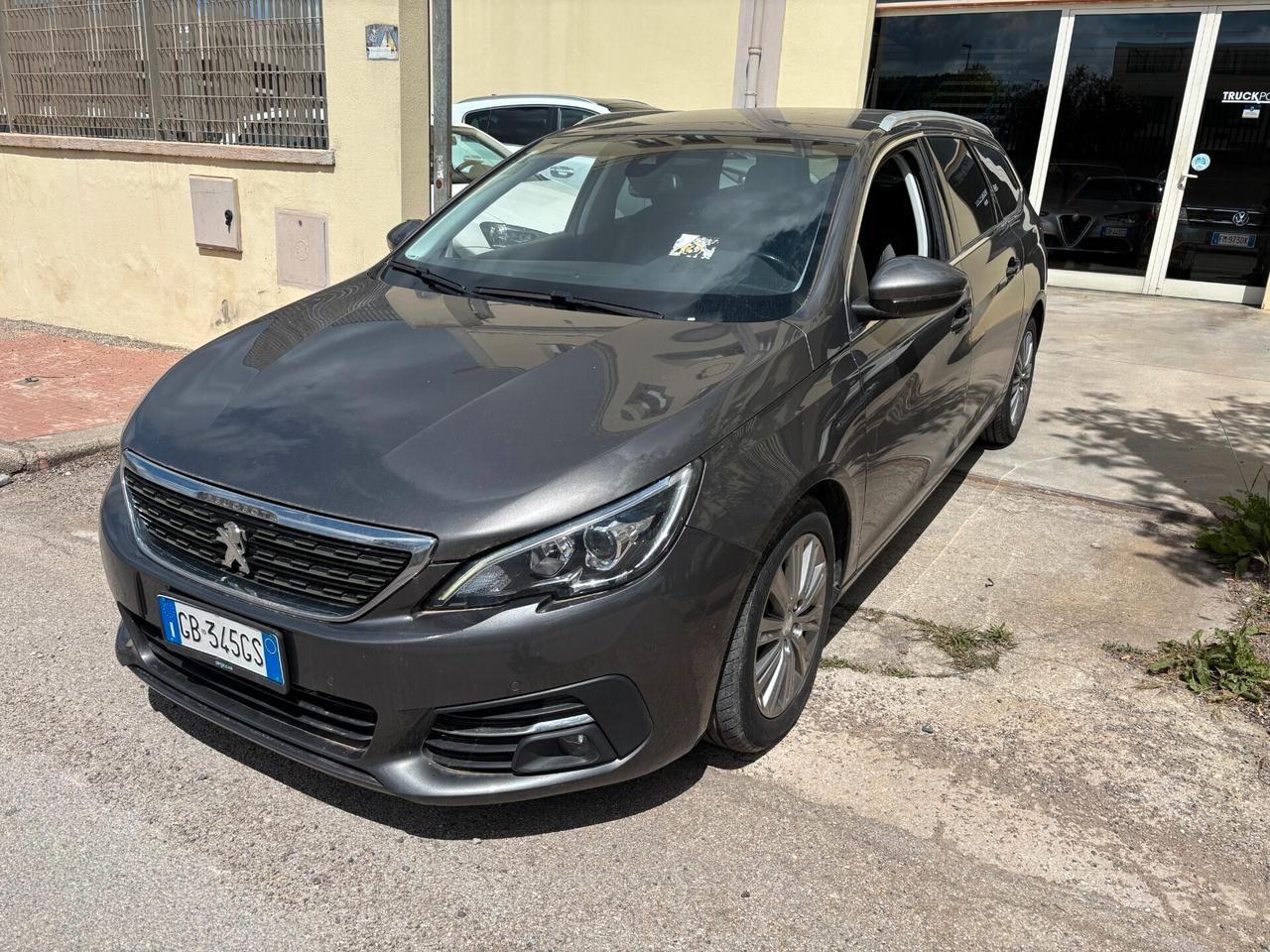 Peugeot 308 DIESEL 70MILA KM 2021