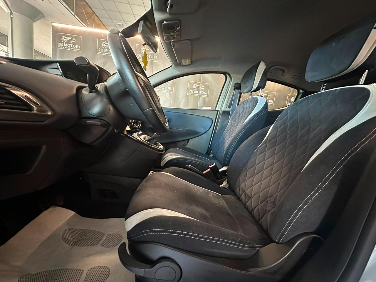 Lancia Ypsilon 1.2 69 CV 5 porte GPL Ecochic Gold