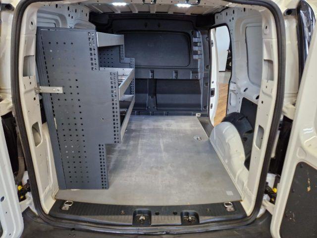 VOLKSWAGEN Caddy 2.0 TDI 102 CV Kombi Business + IVA