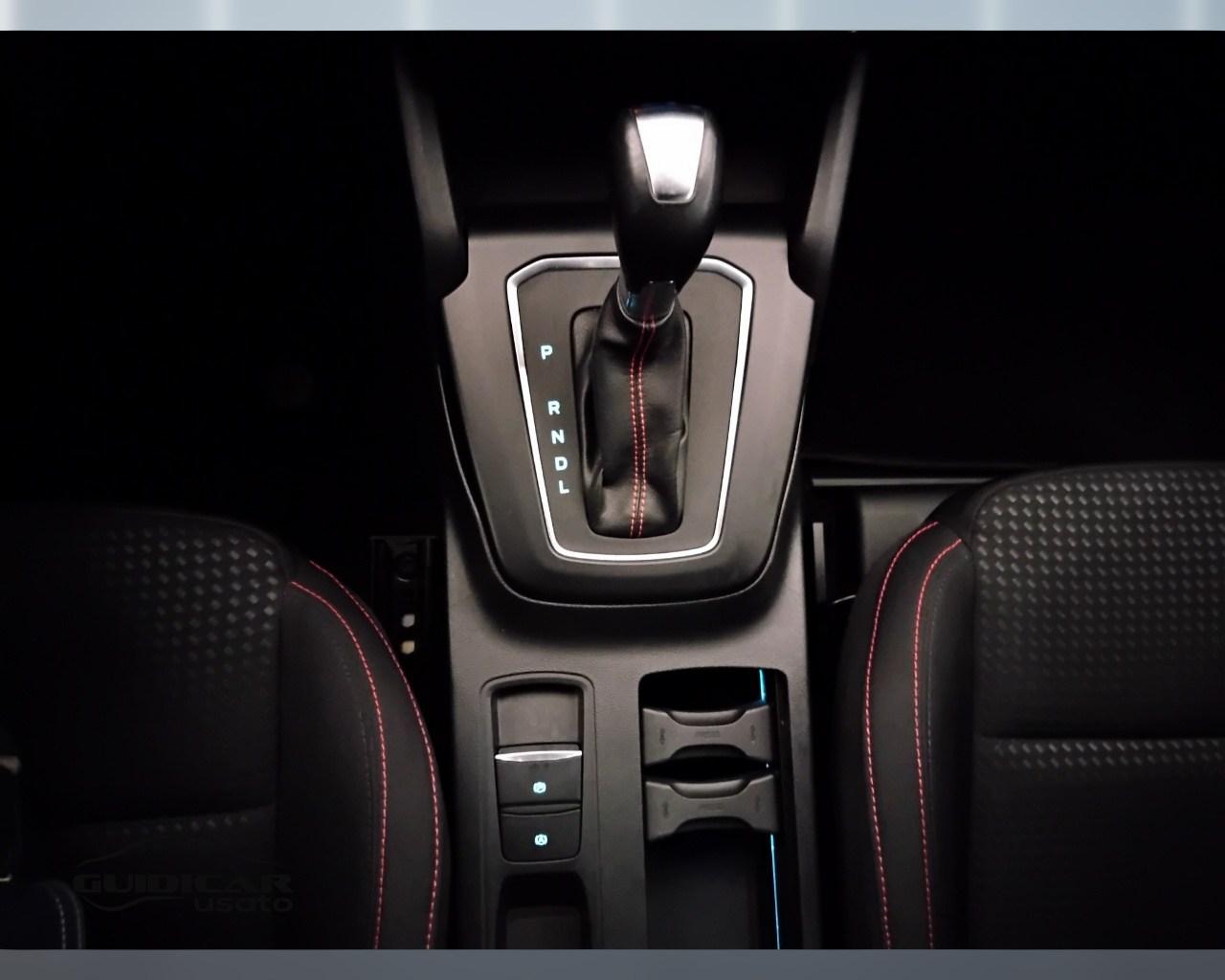 FORD Focus V 2022 - Focus 1.0t ecoboost h ST-Line 155cv powershift