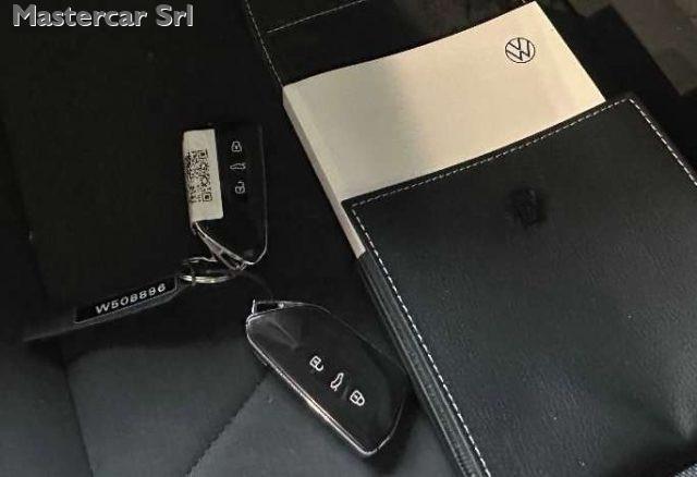 VOLKSWAGEN Golf Variant Golf Variant 2.0 tdi Life 150cv dsg GE916LJ