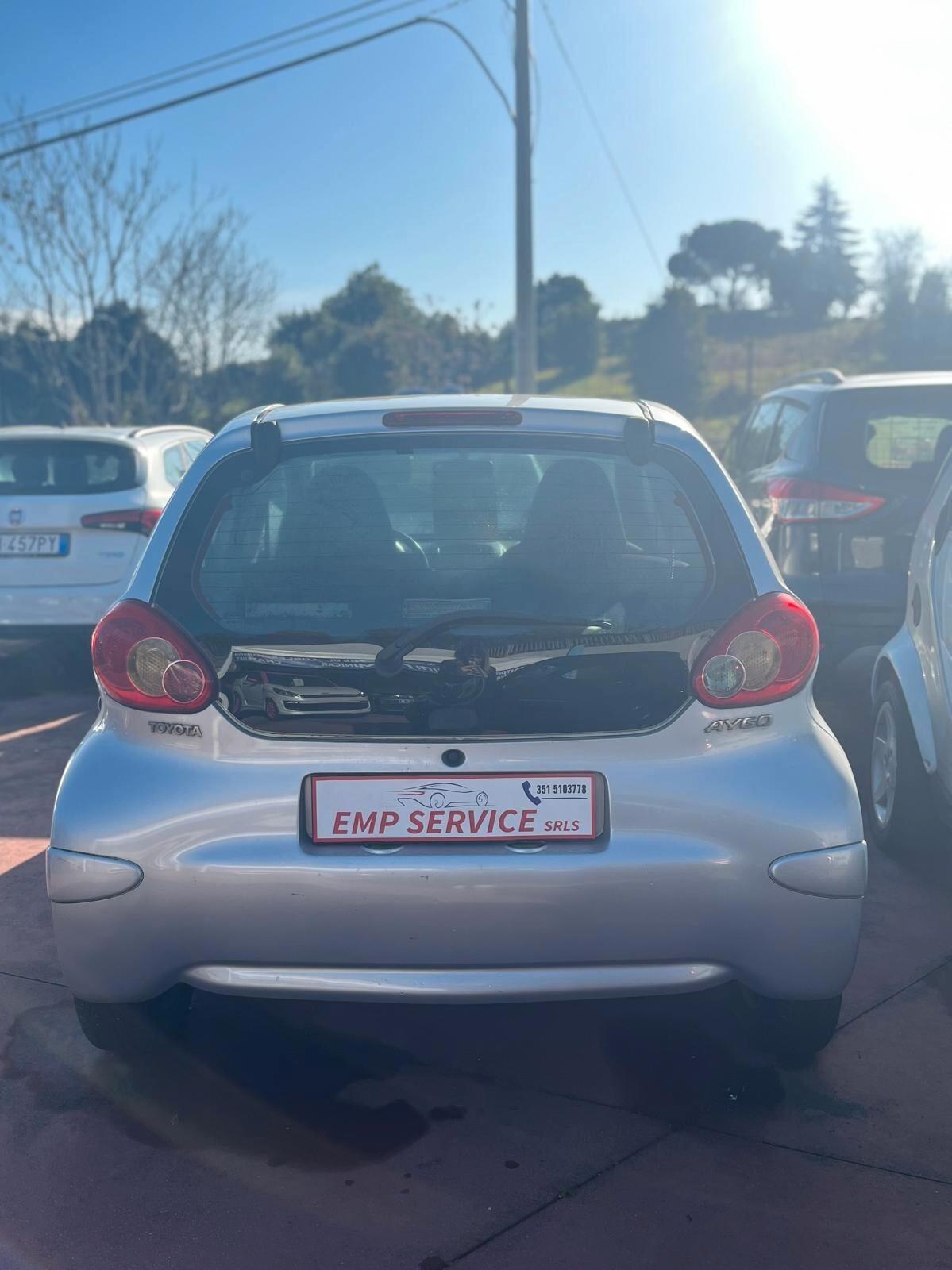 Toyota Aygo 1.4 turbodiesel 5 porte Sol