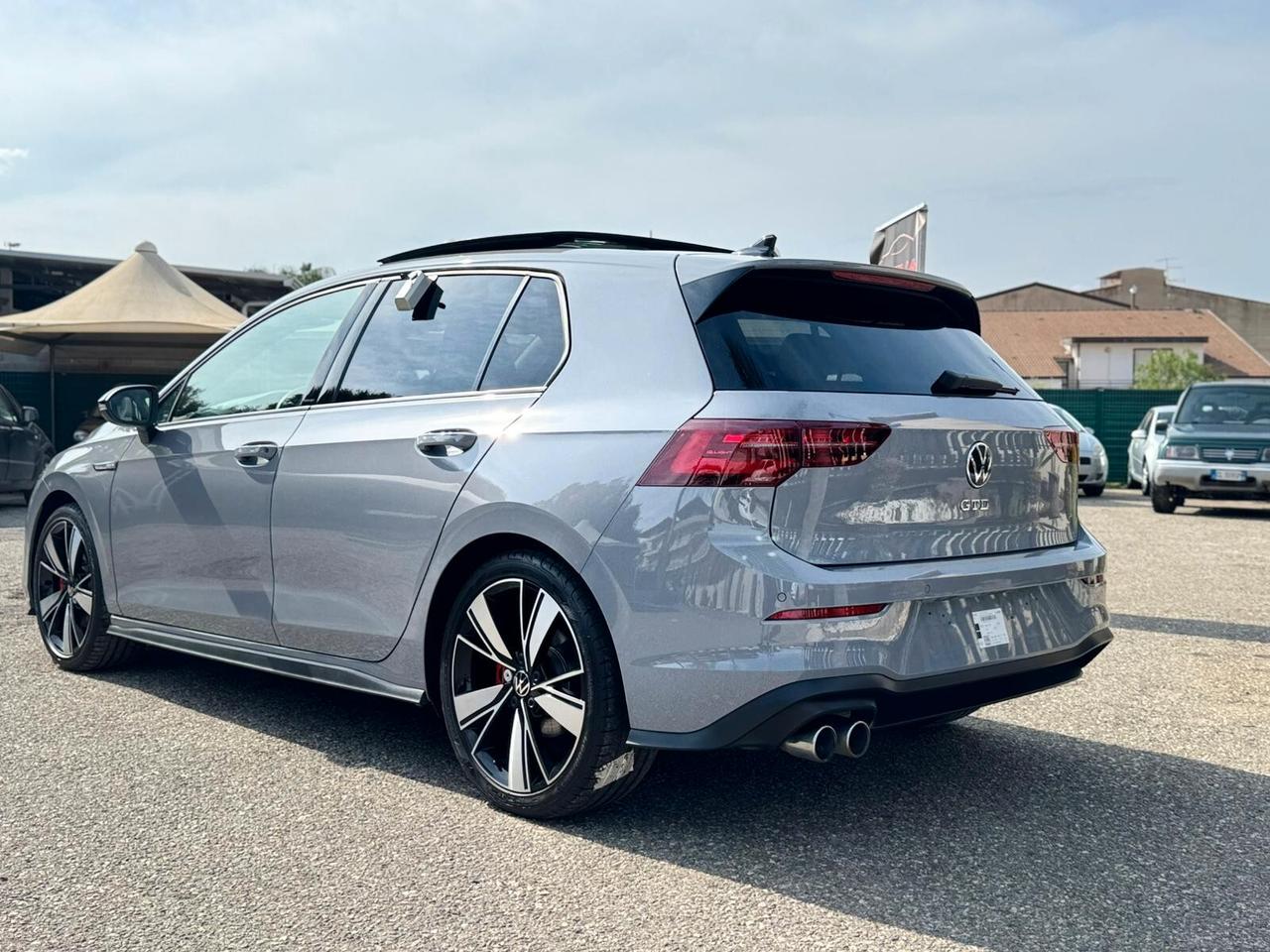 Volkswagen Golf 2.0 TDI GTD DSG full