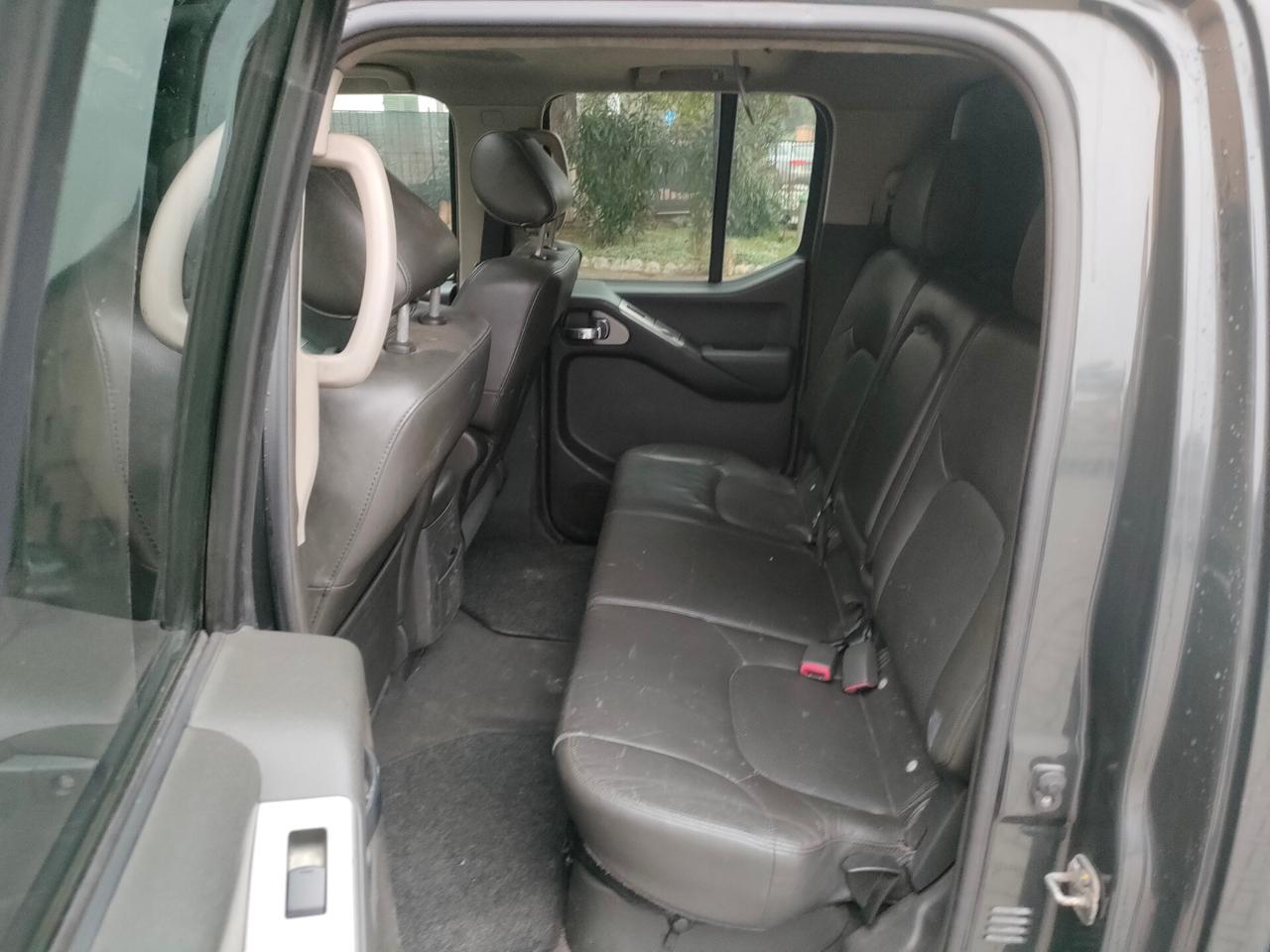 Nissan Navara 2.5 dCi Double Cab PREZZO INTRATTABILE