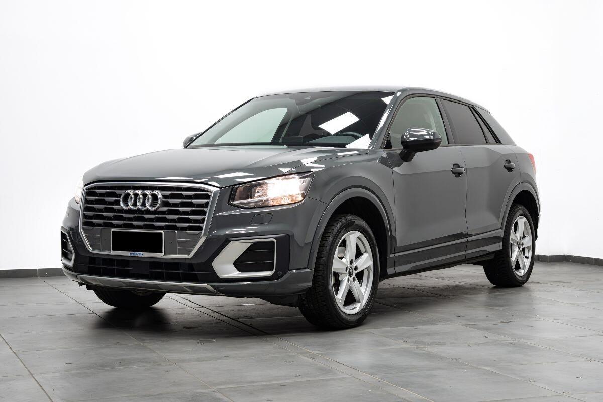 Audi Q2 30 TFSI Business