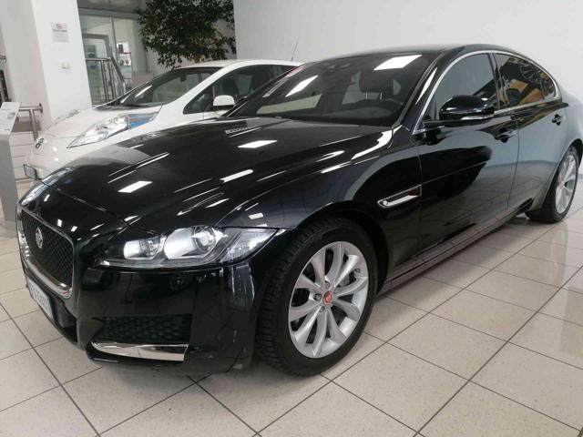 JAGUAR XF 2.0 D 180 CV aut. Prestige GUARDA IL VIDEO !!