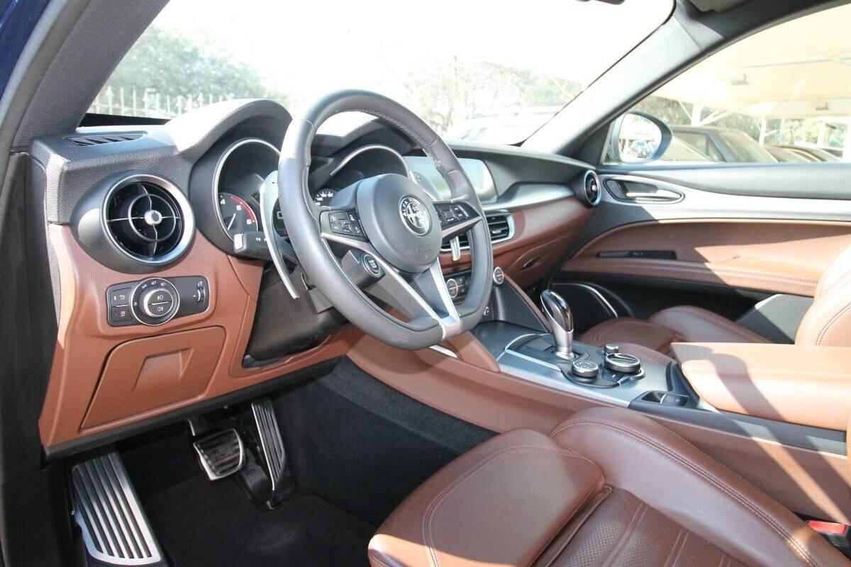 Alfa Romeo Stelvio 2.2 td 210 CV AT8 Q4 Executive
