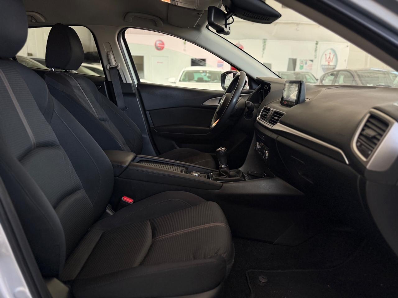 Mazda 3 1.5 Skyactiv-D 90.000KM