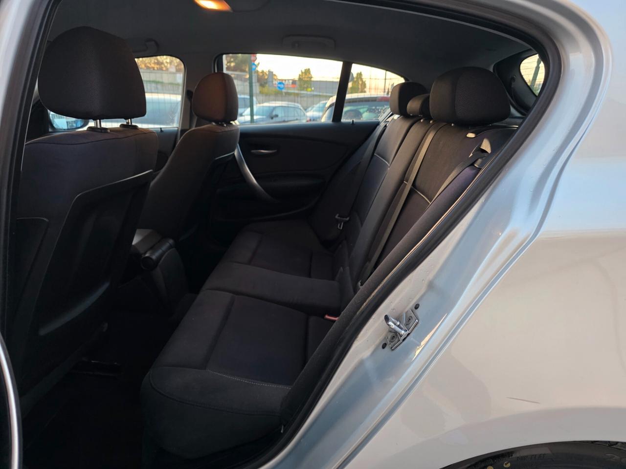 Bmw 118 118d cat 5 porte Futura DPF SOLO 130.000 KM