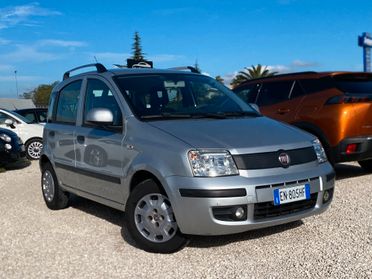 Fiat Panda 1.2 Lounge NEOPATENTATI E UNICO PROPRIETARIO