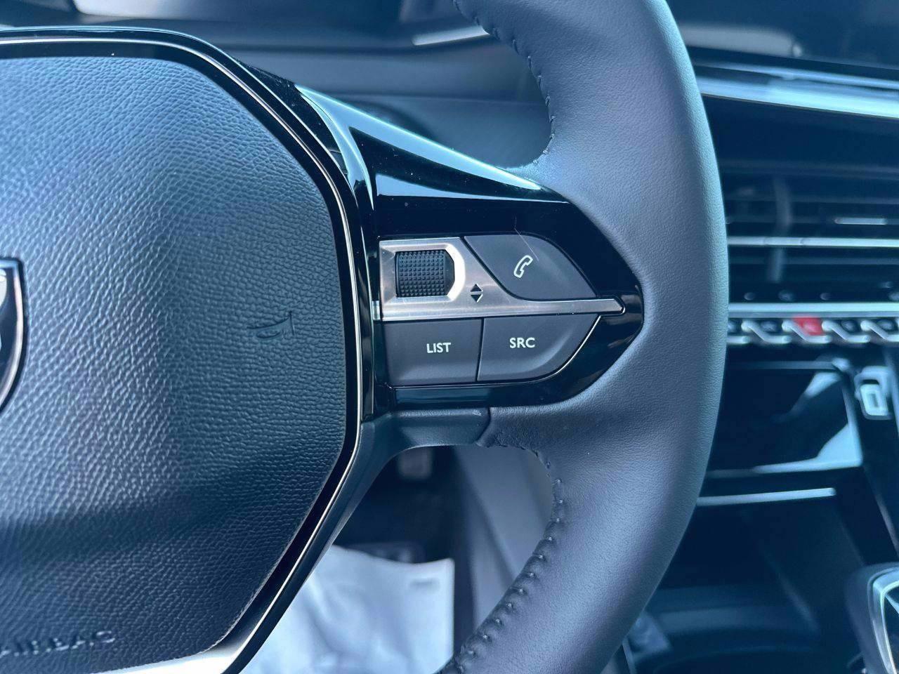 PEUGEOT 2008 II 2023 - 2008 1.2 puretech Allure s&s 100cv