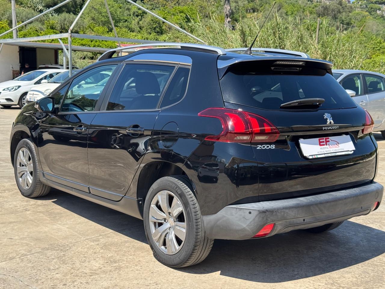Peugeot 2008 1.6 BlueHDi 100 Allure