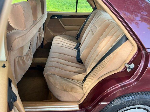 Mercedes 260 E Limousine Lang