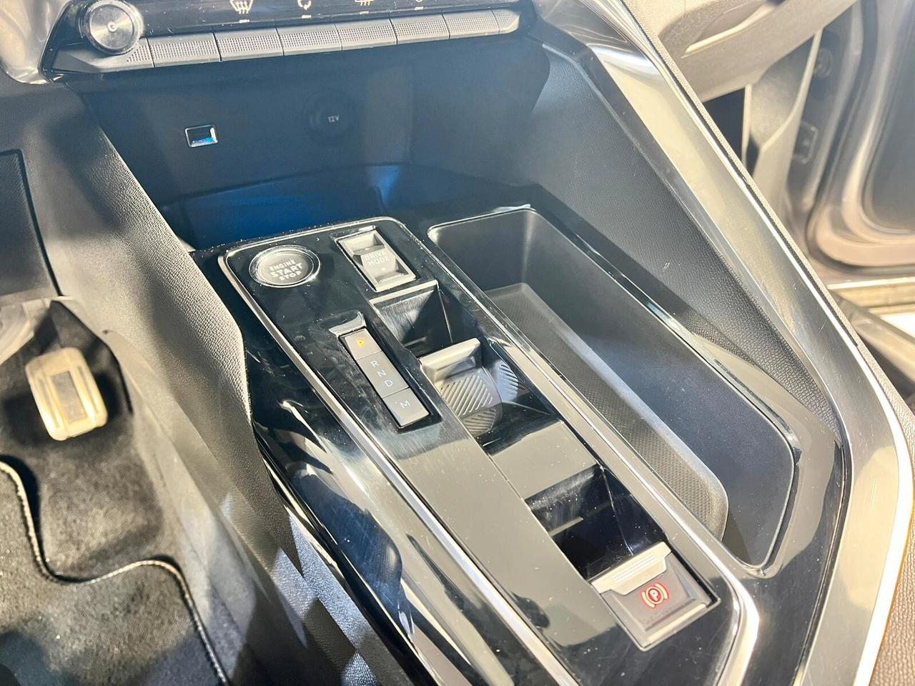 Peugeot 5008 BlueHDi 130 S&S EAT8 GT