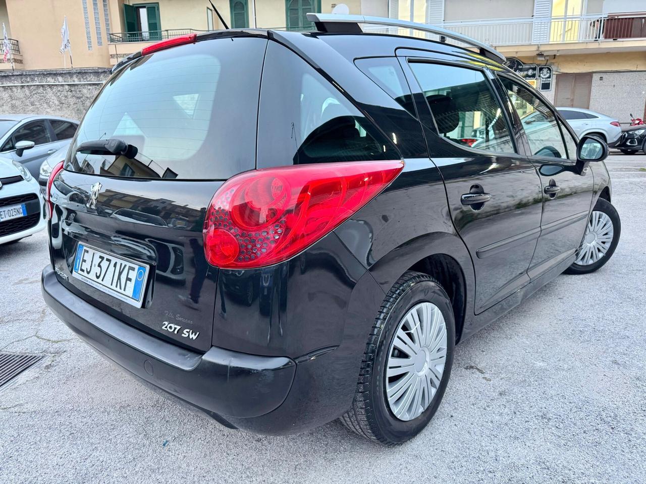 Peugeot 207 1.4 GPL 75CV SW 156000km