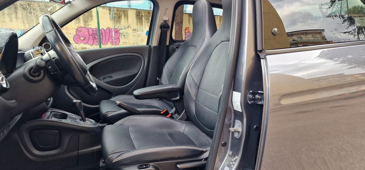 Smart ForFour BRABUS 0.9 Turbo 109CV twinamic Eclusive Cabrio