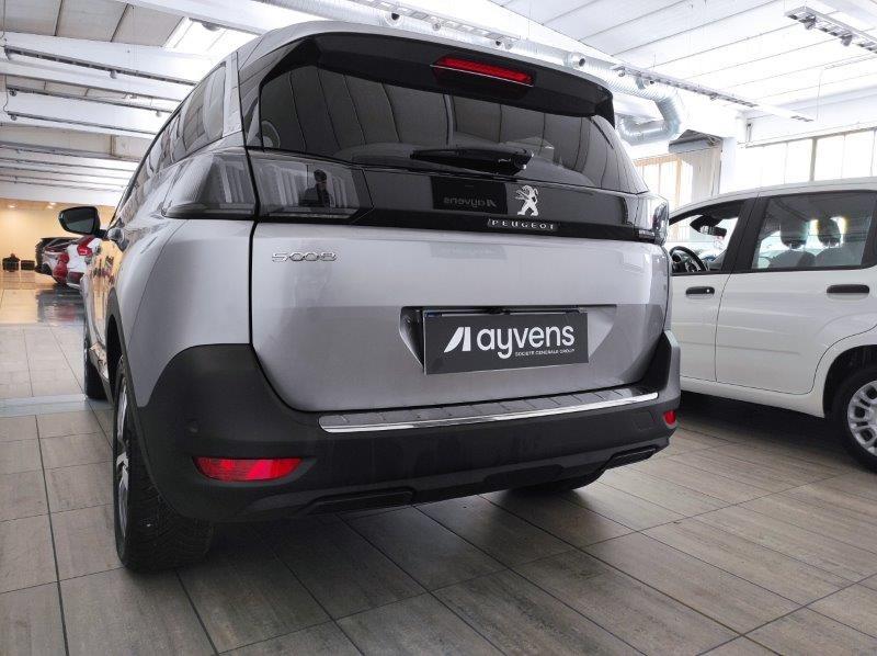 PEUGEOT 5008 2ª serie - 5008 BlueHDi 130 S&S EAT8 Allure Pack