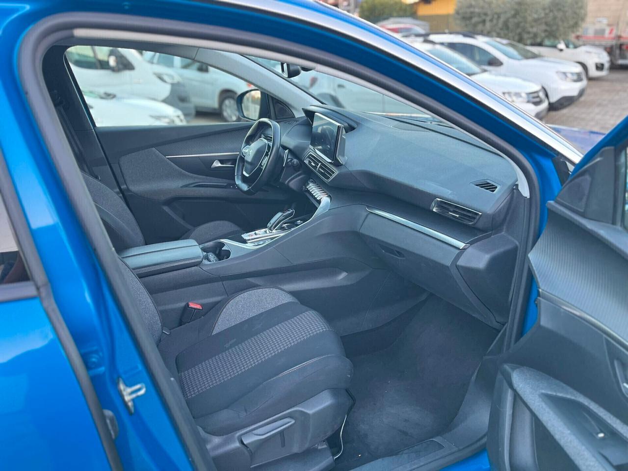 Peugeot 3008 1.5 131cv Active Anno 05/2021 Permute Garanzia Finanziamenti