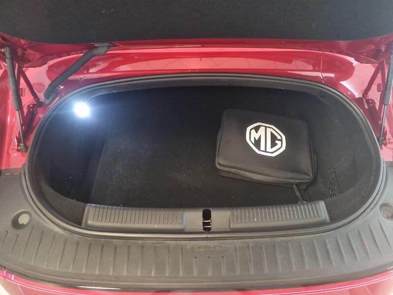 MG Cyberster Cyberster 77 kWh AWD